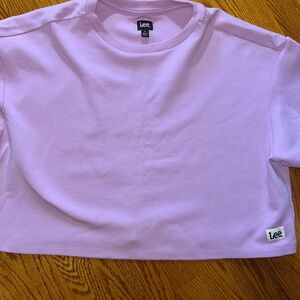 🪻Woman’s Large Lee short sleeve sweatshirt vintage style (Lilac) 🪻